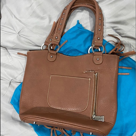 Trinity Ranch Concealed Carry Tooled Fringe Leather Purse - Picture 2 of 5